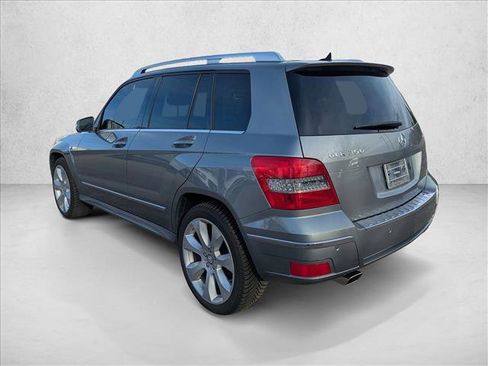 Used 2011 Mercedes-Benz GLK 350 4MATIC image 7