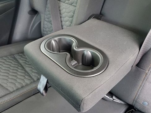 Used 2020 Chevrolet Equinox LT image 11