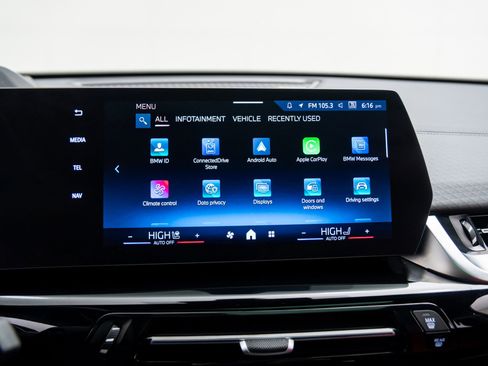 Certified 2025 BMW X2 xDrive28i w/ Premium Package image 23