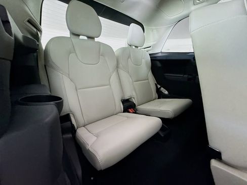 New 2026 Volvo XC90 T8 Ultra w/ Protection Package Premier image 29