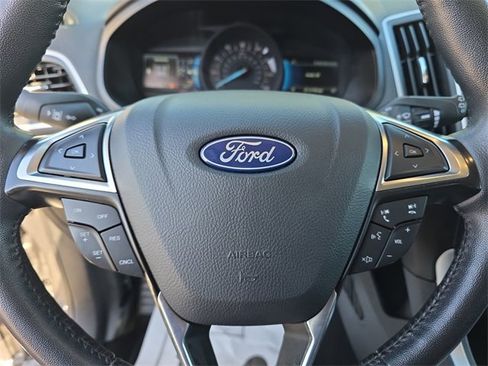 Used 2024 Ford Edge SEL image 27
