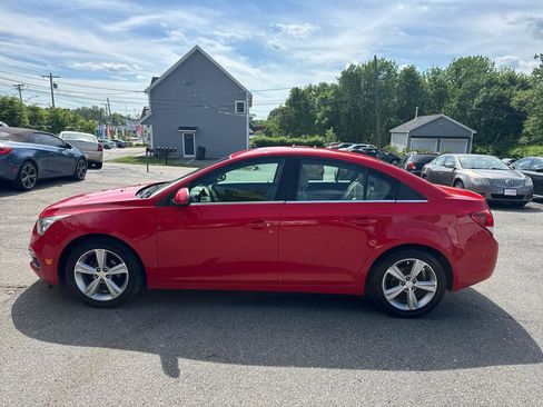 Used 2015 Chevrolet Cruze LT FWD image 4