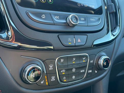 Certified 2023 Chevrolet Equinox RS w/ RS Leather Package image 16