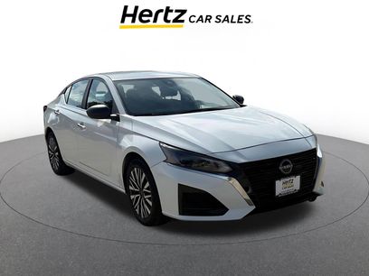 Used 2025 Nissan Altima 2.5 SV