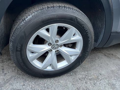 Used 2019 Volkswagen Atlas SE w/ Towing Package image 38