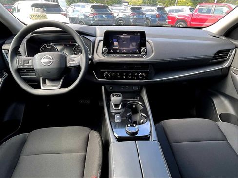 New 2026 Nissan Rogue S image 12