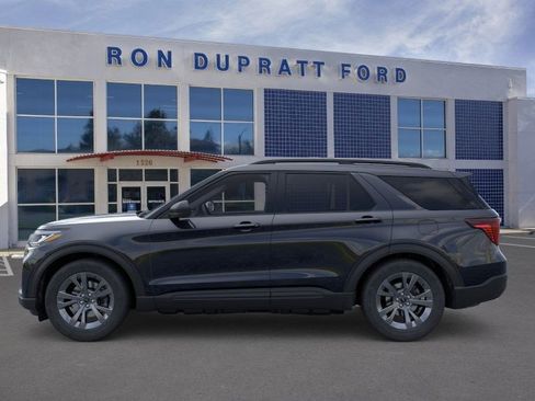 New 2026 Ford Explorer Active w/ Active Comfort Package image 4