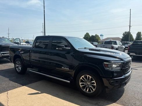 Used 2022 RAM 1500 Laramie w/ Sport Appearance Package AWD/4WD image 6