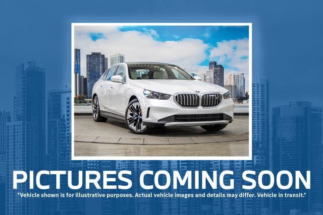 Used 2025 BMW i5 xDrive40 w/ Premium Package AWD/4WD image 1