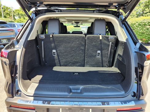 Certified 2025 INFINITI QX60 Pure w/ Cargo Package AWD/4WD image 8