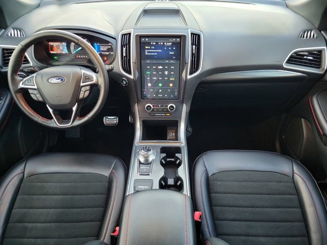 Used 2022 Ford Edge ST-Line AWD/4WD image 12