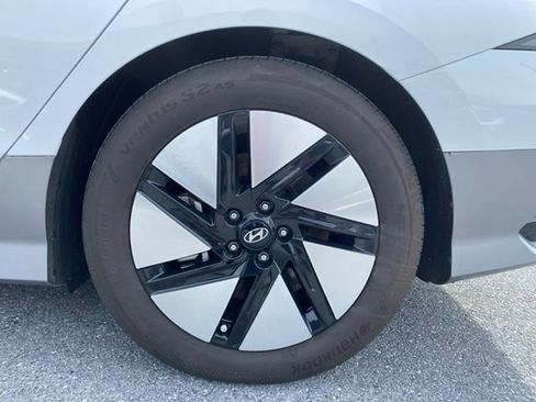 Used 2024 Hyundai Ioniq 6 SE image 20