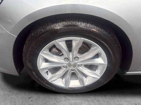 Used 2024 Chevrolet Malibu LT FWD image 24