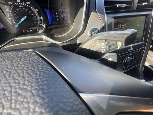 Used 2013 Ford Fusion Titanium image 19