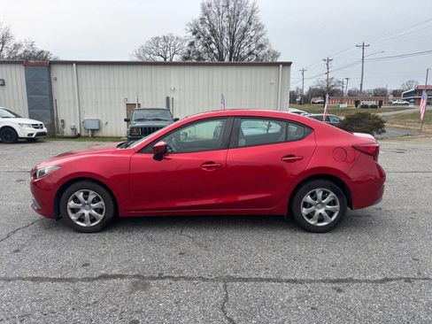 Used 2015 MAZDA MAZDA3 i Sport image 4