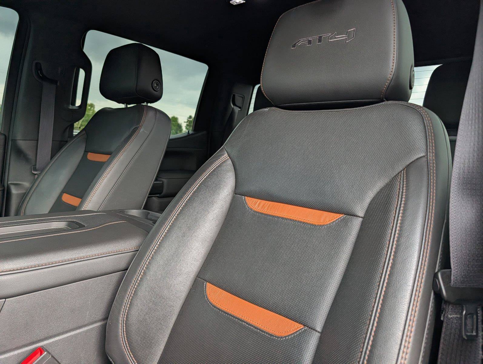 Used 2020 GMC Sierra 1500 AT4 w/ AT4 Premium Package AWD/4WD image 13
