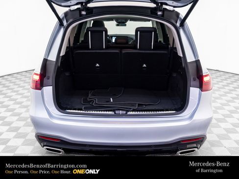 New 2026 Mercedes-Benz GLS 450 4MATIC image 37