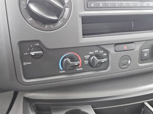 New 2026 Ford E-350 and Econoline 350 Super Duty w/ Power Equipment Group image 38