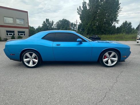 Used 2010 Dodge Challenger SRT8 w/ SRT Option Group II RWD image 2