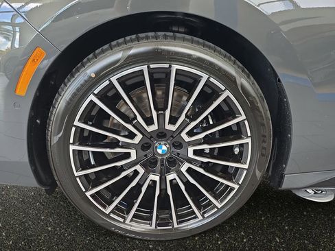 New 2026 BMW 760i xDrive image 20