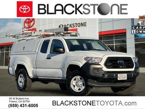Used 2020 Toyota Tacoma SR image 1