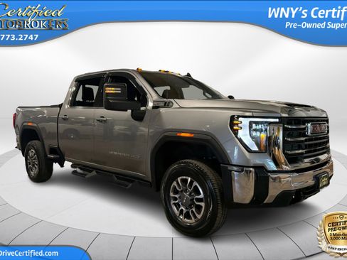 Used 2025 GMC Sierra 2500 SLE w/ SLE Value Package; AWD/4WD image 3