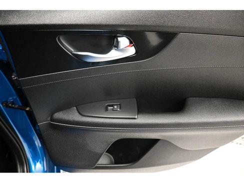 Used 2023 Kia Forte GT-Line FWD image 18