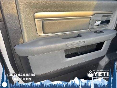 Used 2016 RAM 2500 SLT image 21