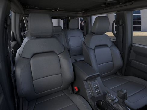 New 2025 Ford Bronco Badlands w/ Sasquatch Package image 10