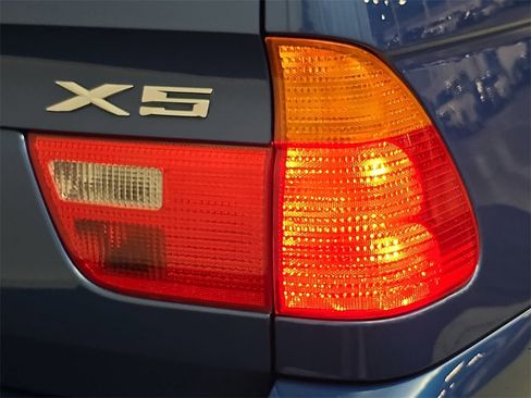 Used 2003 BMW X5 3.0i image 32
