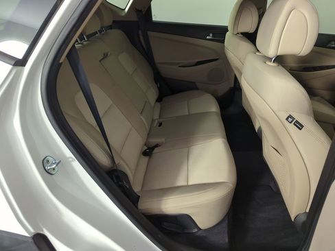Used 2017 Hyundai Tucson SE FWD image 31