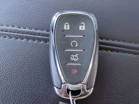 Used 2022 Chevrolet Malibu Premier image 31