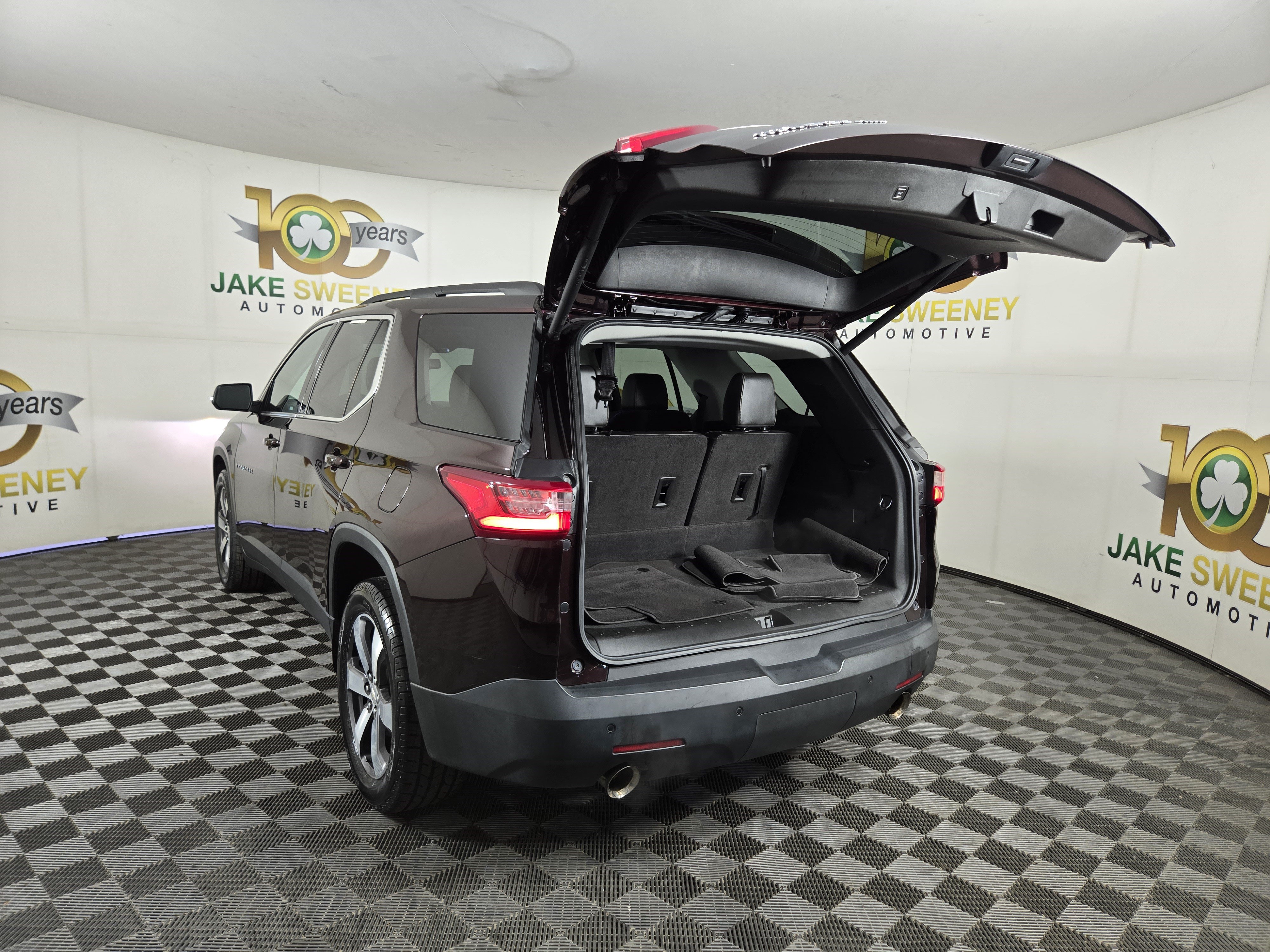 Used 2021 Chevrolet Traverse LT w/ LT Premium Package AWD/4WD image 33