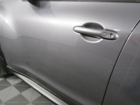 Used 2017 Nissan Juke S image 25