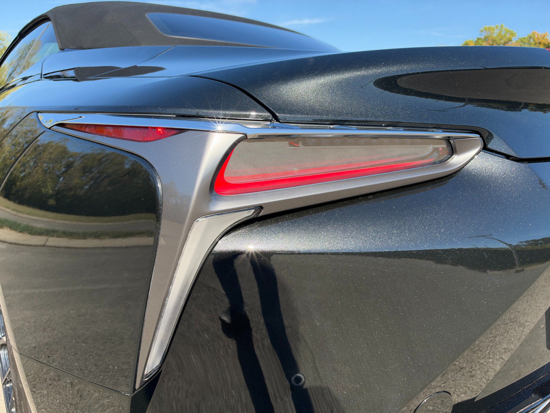 Used 2021 Lexus LC 500 Convertible w/ Touring Package RWD image 50
