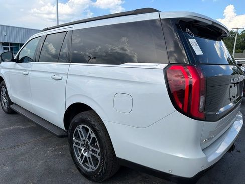 Used 2025 Ford Expedition Max Active AWD/4WD image 27