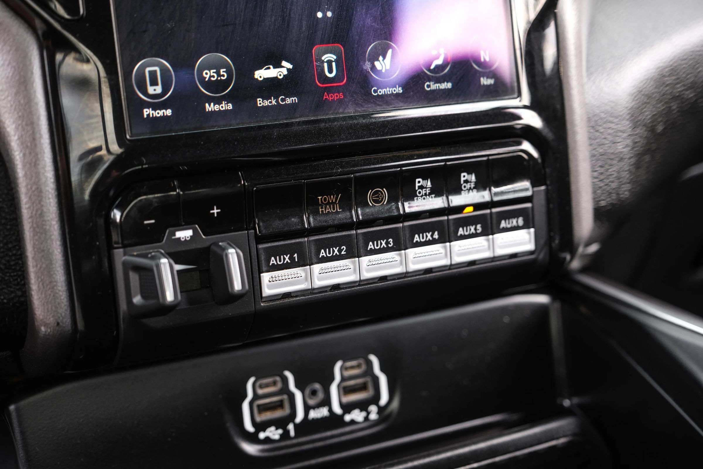 Used 2021 RAM 3500 Laramie AWD/4WD image 25