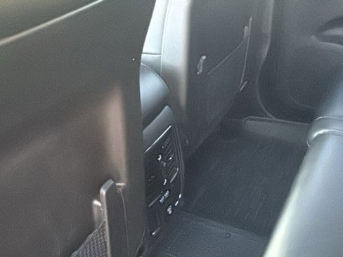 Used 2021 Jeep Grand Cherokee Limited image 25