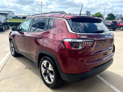 Used 2021 Jeep Compass Limited image 4