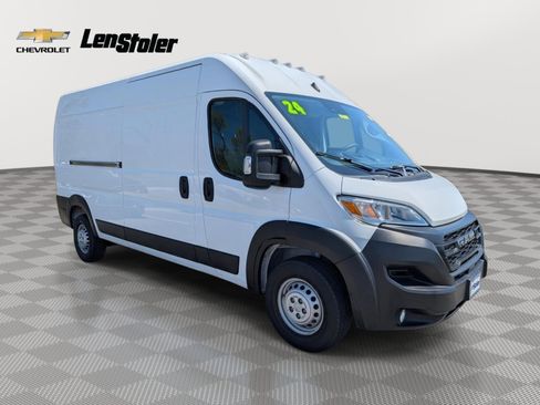 Used 2024 RAM ProMaster 2500 w/ Premium Convenience Group image 7