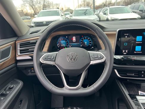 New 2026 Volkswagen Atlas SE AWD/4WD image 24