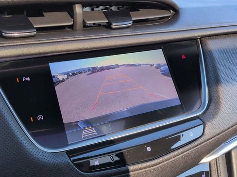 Used 2020 Cadillac XT5 Premium Luxury image 30