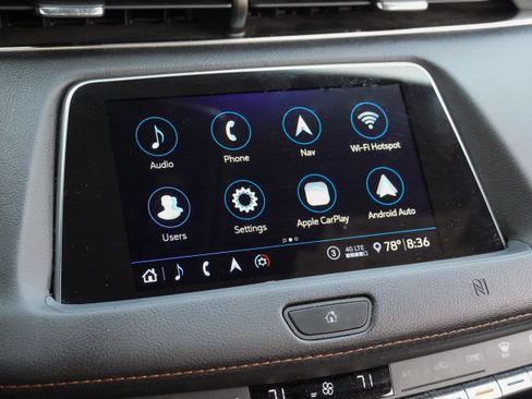 Used 2020 Cadillac XT4 Premium Luxury FWD image 24