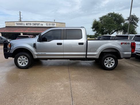 Used 2021 Ford F250 XL w/ STX Appearance Package AWD/4WD image 4