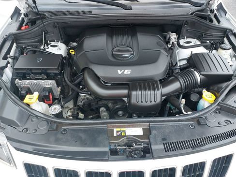 Used 2015 Jeep Grand Cherokee Limited AWD/4WD image 31