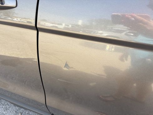 Used 2010 Honda CR-V EX-L image 17