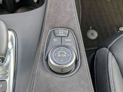 Used 2022 INFINITI QX50 Sensory image 15