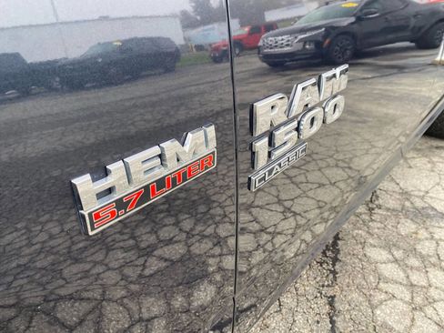 Used 2019 RAM 1500 Big Horn image 30