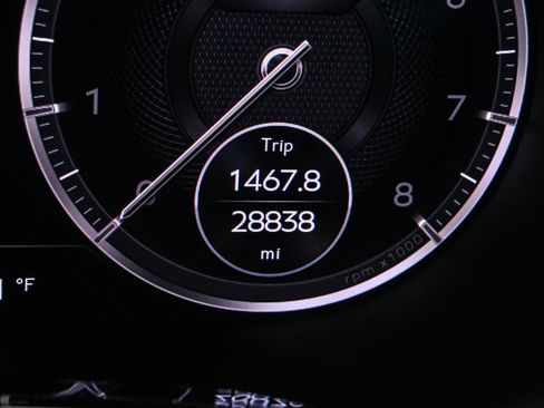 Used 2021 Bentley Continental GT image 17