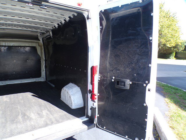Used 2014 RAM ProMaster 2500 w/ Cargo Convenience Group FWD image 18